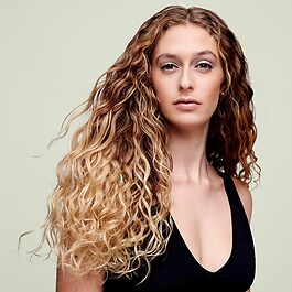Le Kit De Démarrage Essentiel - Coffret Soins Cheveux Bouclés Moyens A Epais
