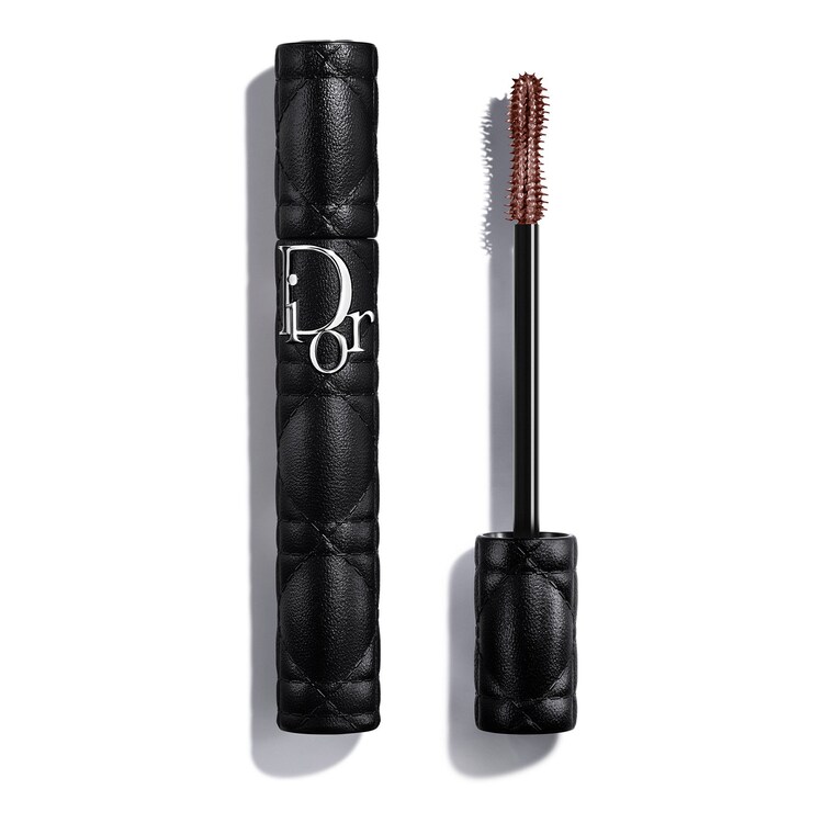 Diorshow Overvolume – 24-Hour Lash-by-Lash Definition and Extreme Volume Mascara