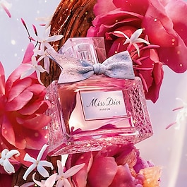 Miss Dior Parfum - Intensive blumige, fruchtige und holzige Noten