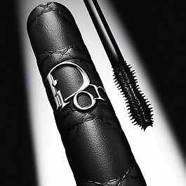 Diorshow Overvolume - 24 Stunden Definition und extremes Volume Mascara
