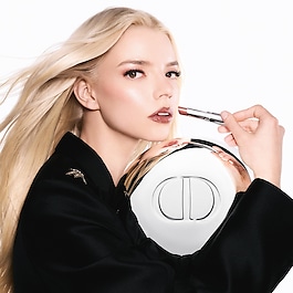 Dior Addict Shine Lipstick - Ruj