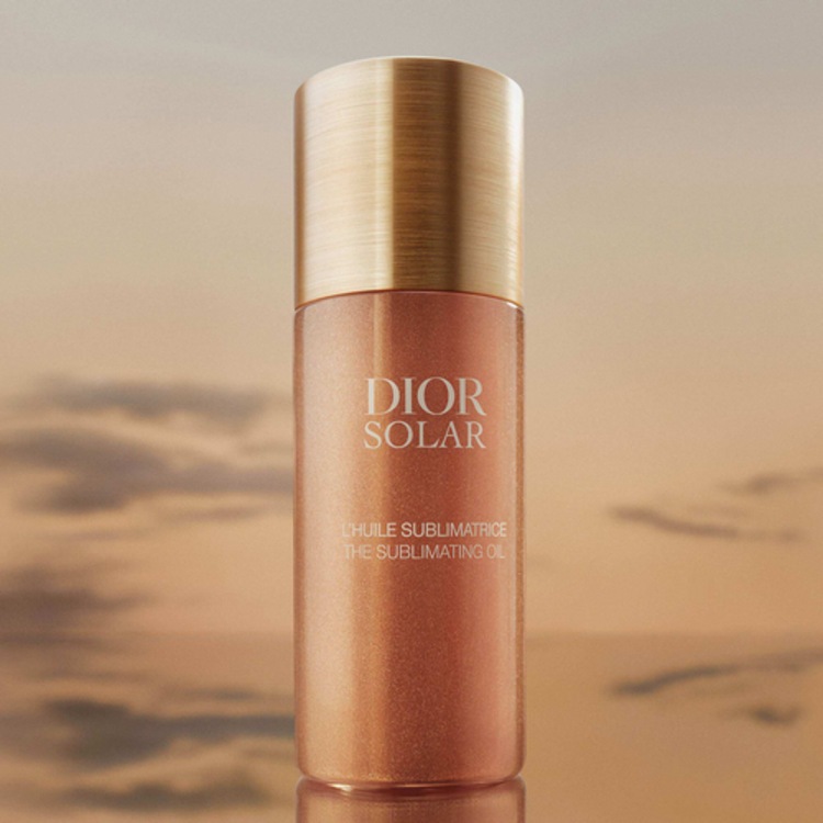Dior Solar L'Huile Sublimatrice - Huile Hydratante Et Illuminatrice