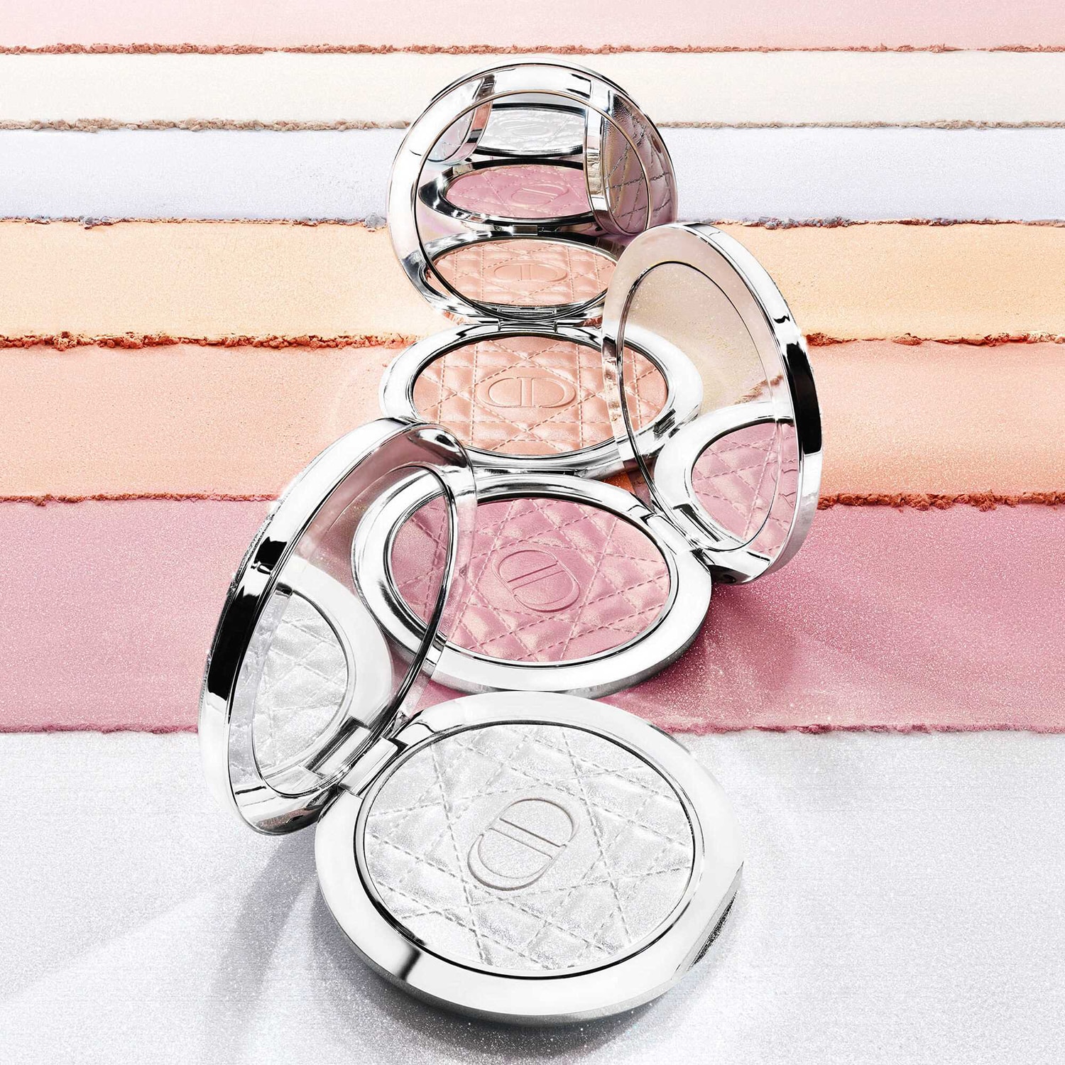 Dior Forever Glow Luminizer - Iluminator infuzat cu acid