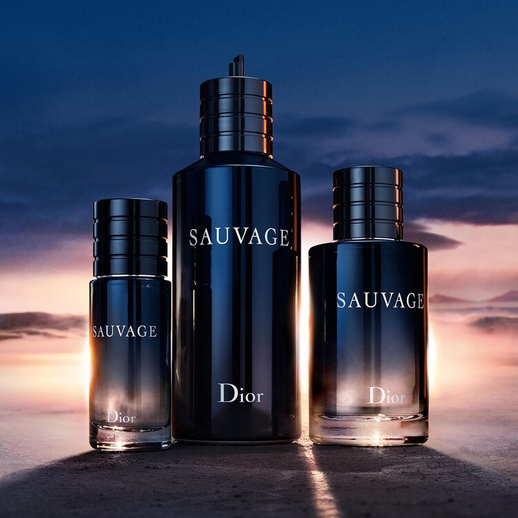 Sauvage Eau de Parfum – Note esperidate e vanigliate – Flacone ricaricabile
