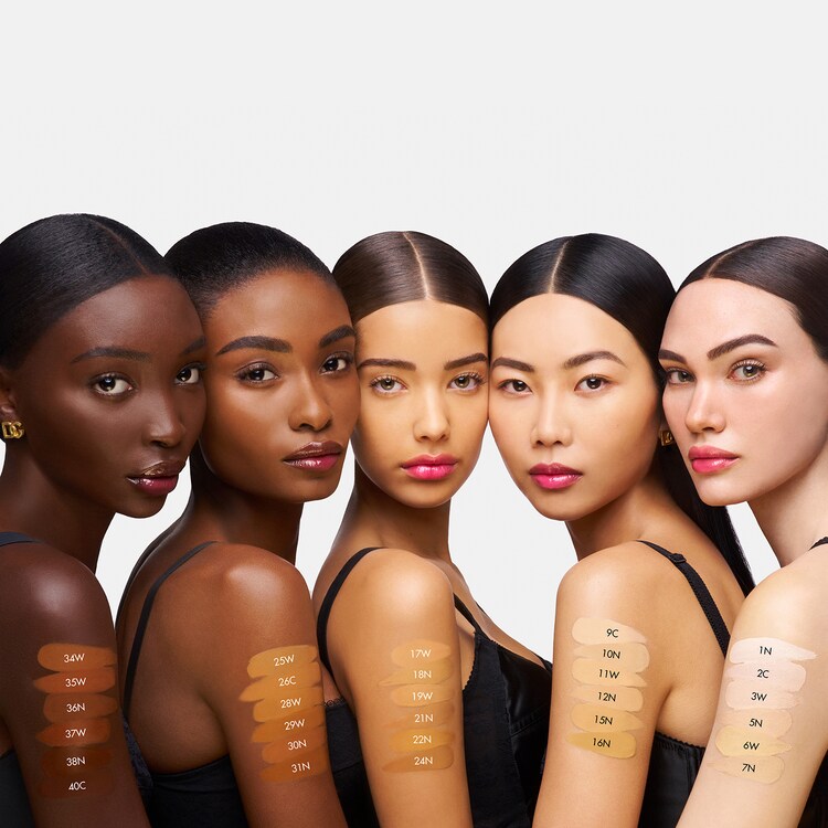 Blueberry Nutri-Tint- Tazelik ve parlaklık veren cilt tonu düzenleyici fondöten