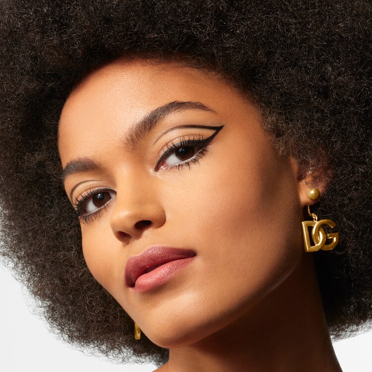 Sleek Kohl Glider - Kaygan ve Yumuşak Uçlu Göz Kalemi