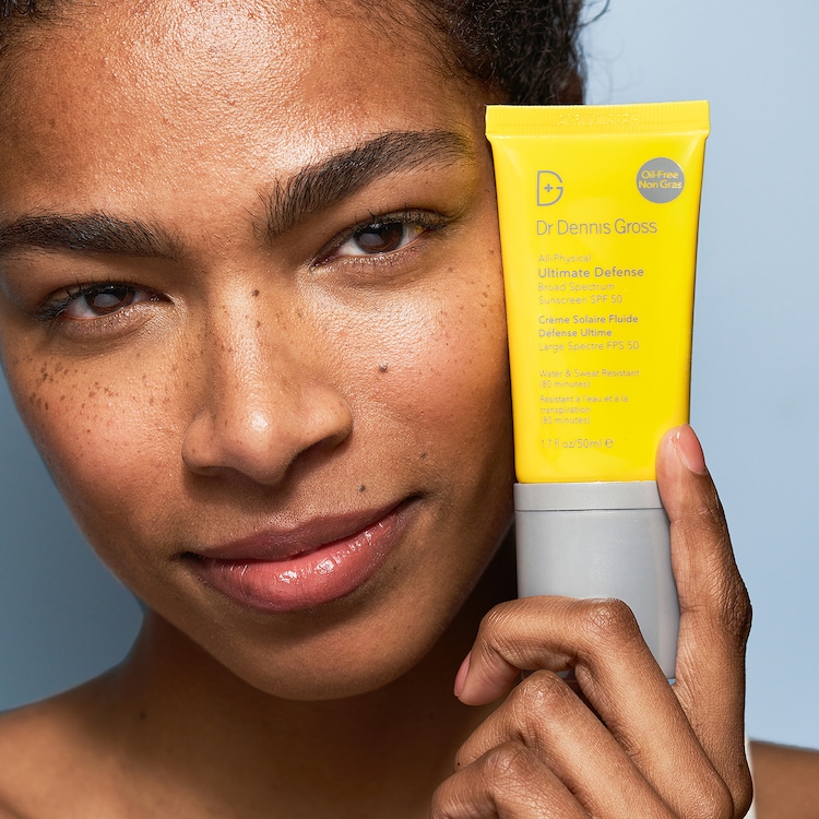 All Physical Ultimate Defense - Crema solare fluida ad alta protezione SPF 50