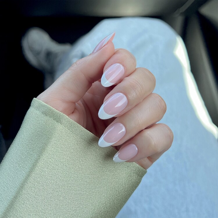 Classic French Medium Almond - Instant Pro Press-on Manicure