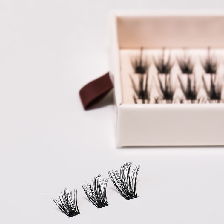 Flirt - Extended Lashes
