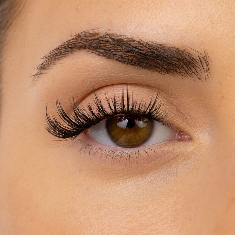 Flirt - Extended Lashes