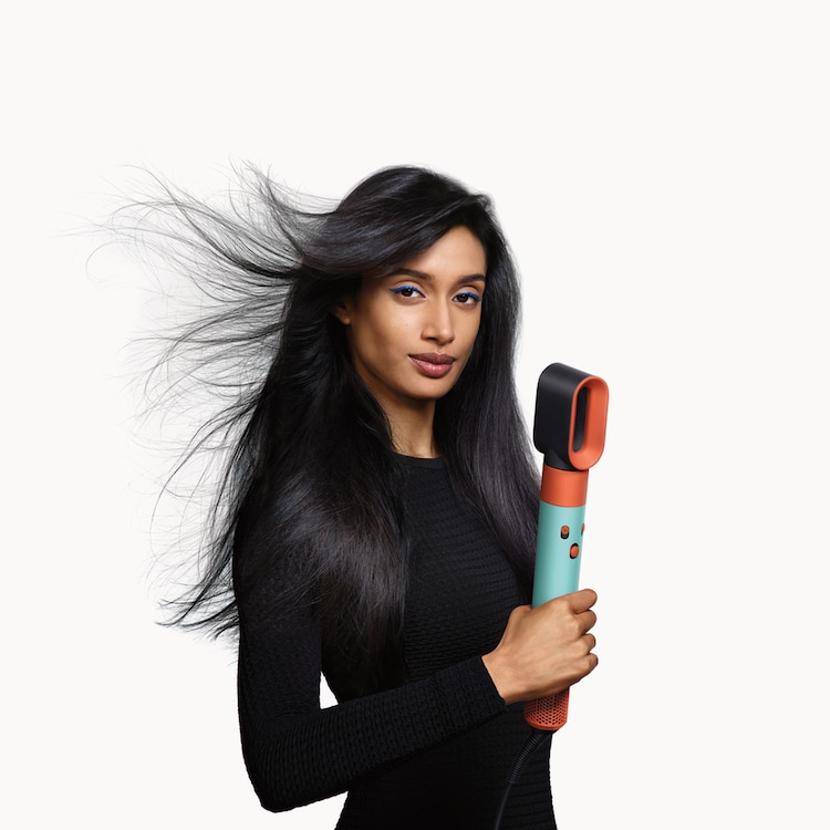 Dyson Airwrap i.d.™ Straight+Wavy - Capelli lisci o ondulati