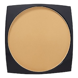 Double Wear Stay-in-Place Matte Powder Foundation SPF 10 image