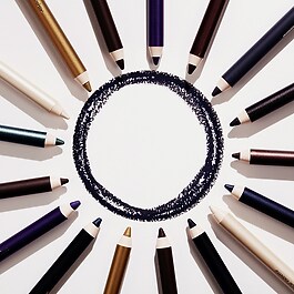 Double Wear Stay-In-Place Kajalstift