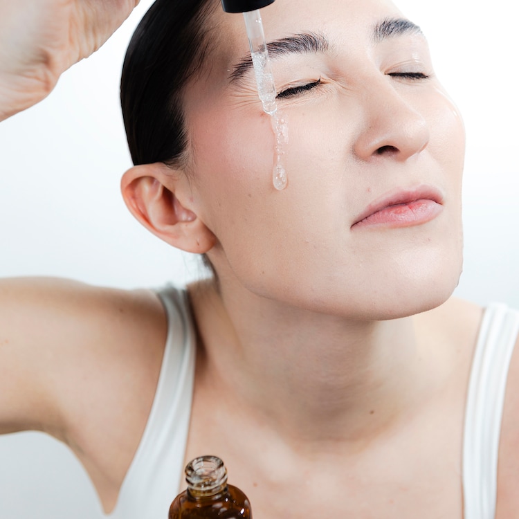 Derma Renewal Micro-Needle Serum - Siero Viso Microneedle Rigenerativo