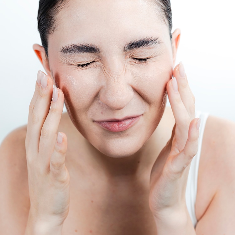 Derma Renewal Micro-Needle Serum - Siero Viso Microneedle Rigenerativo