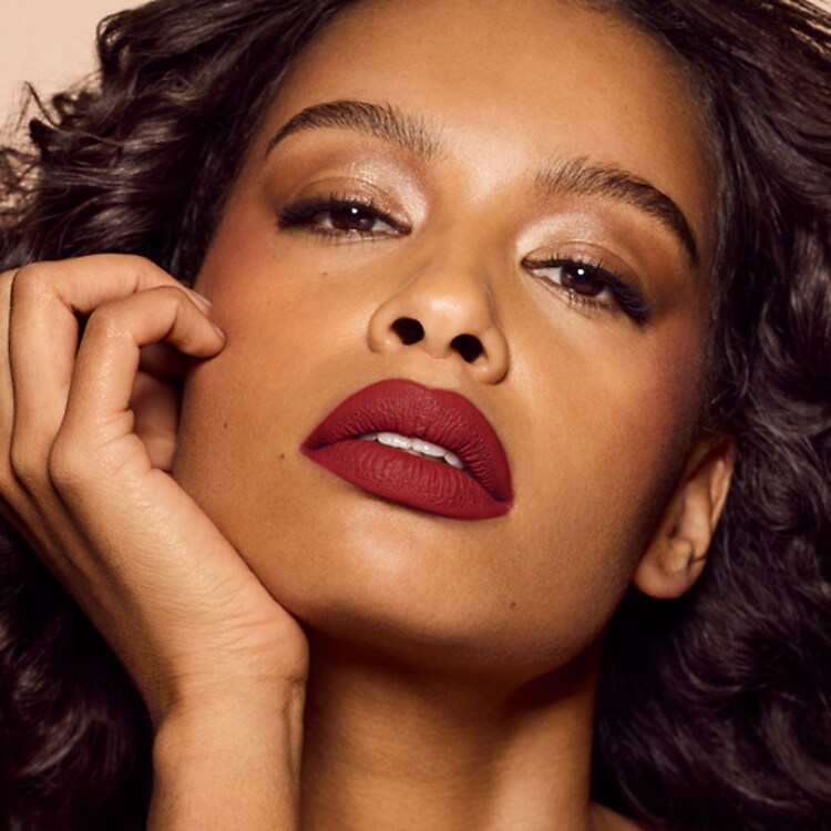 Fenty Icon Velvet Liquid Lipstick - Rouge à lèvres mat liquide