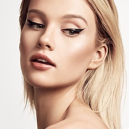 Flyliner Longwear Liquid Eyeliner - Tus de ochi