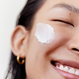 Floral Recovery Calming Mask - C Vitamini İçeren Yatıştırıcı Gece Yüz Maskesi