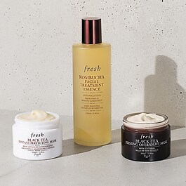 Black Tea Overnight Mask - Siyah çaylı nemlendirici gece maskesi