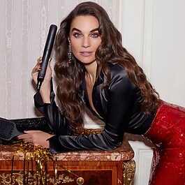 ghd platinum+ Gift Set - piastra per capelli professionale + paddle brush