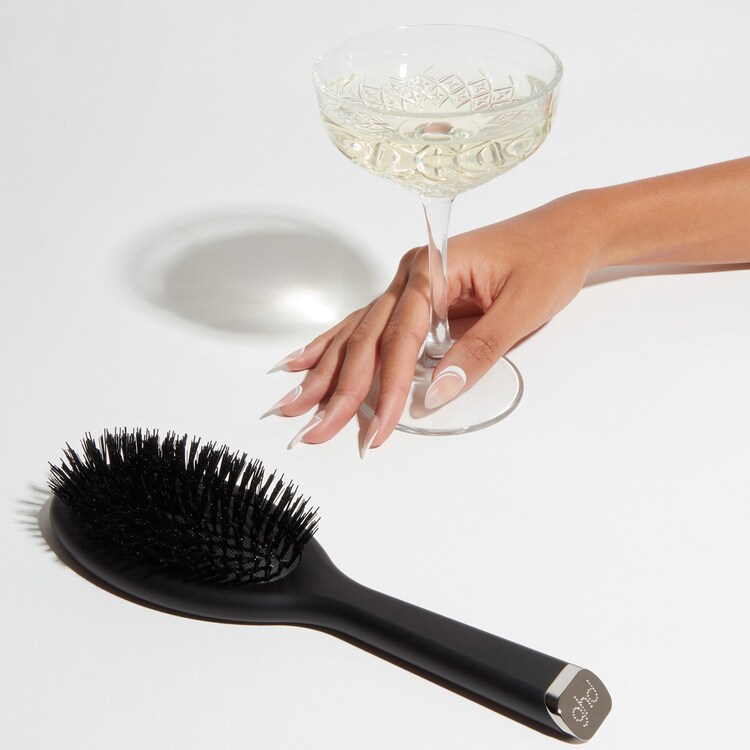 The Dresser - Oval Dressing brush