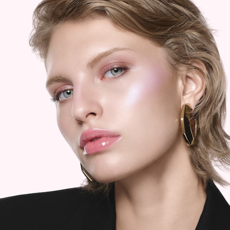 Prisme Libre Highlighter Powder - Poudre Illuminatrice Marbrée Hydratante