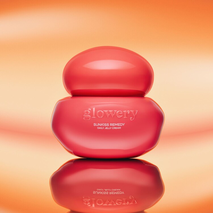 Sunkiss Remedy-Ultra ferah, dolgunlaştırıcı jel krem