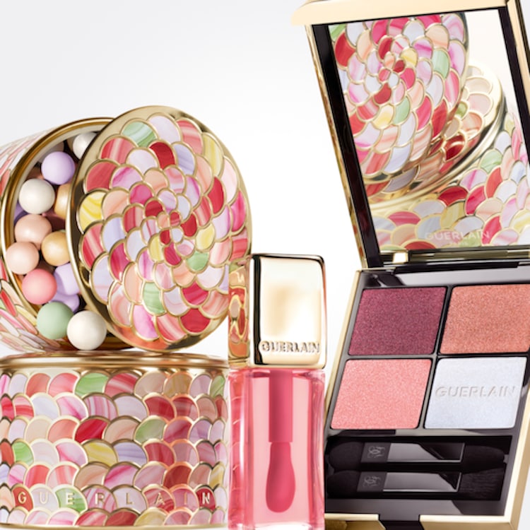 Météorites - Perles de poudre révélatrices de lumière