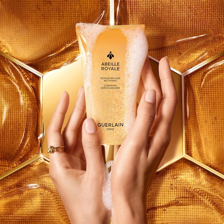 Abeille Royale Cleansing Care-In-Mousse - Mousse limpiadora