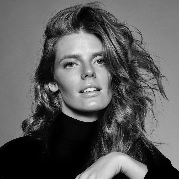 Spray Fijador Invisible - Fijación suave, resultado y cuidado naturales