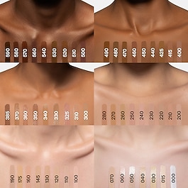 Triclone Skin Tech Foundation - Fond de ten cu acoperire medie