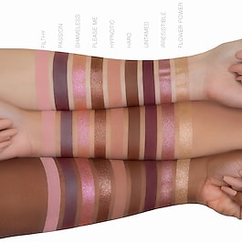 Naughty Nude Eyeshadow Palette - Paletka očních stínů
