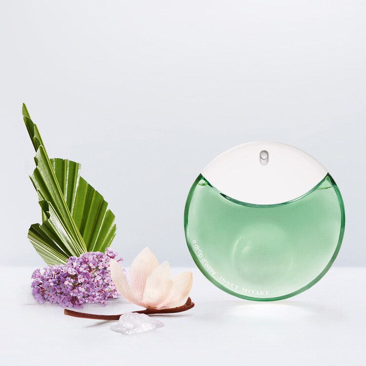 a drop d‘Issey EDP Essentielle