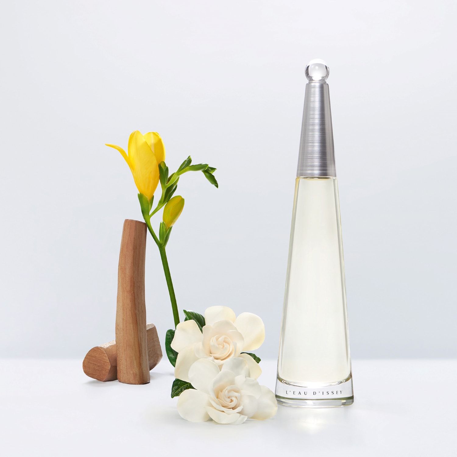 L' Eau D' Issey - Eau de Parfum Refillable | Issey Miyake ≡ SEPHORA