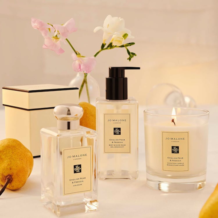 English Pear & Freesia - Bougie Parfumée