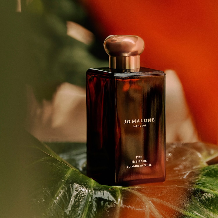 Red Hibiscus - Cologne Intense