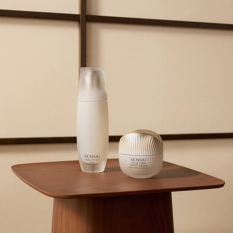 Total Form Expert Cream- Krem