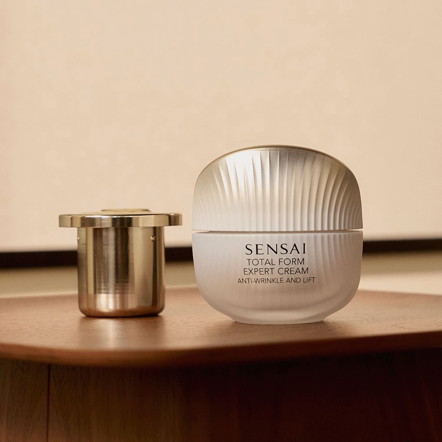 Total Form Expert Cream - Krem Refill | SENSAI ≡ SEPHORA