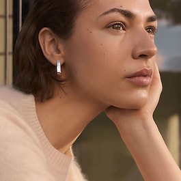 Sensai Radiant Glow Foundation - Fond&ouml;ten