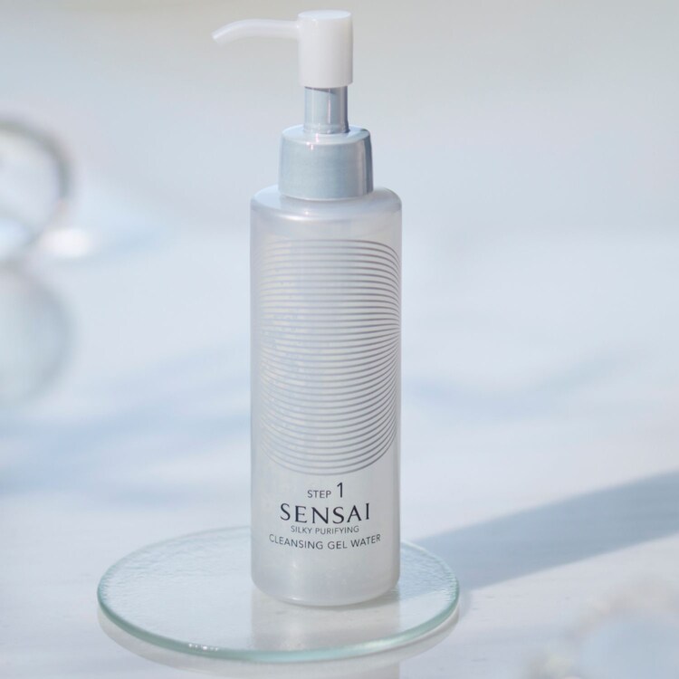 Cleansing Gel Water - Yüz Temizleme Jeli