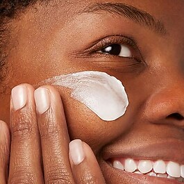 Ultra Facial Overnight Rehydrating Mask with 10,5% Squalane - Gesichtsmaske