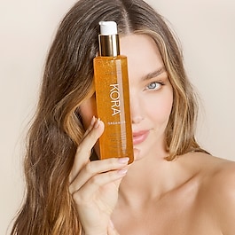Turmeric Glow Foaming Cleanser - Detergente schiumoso in gel