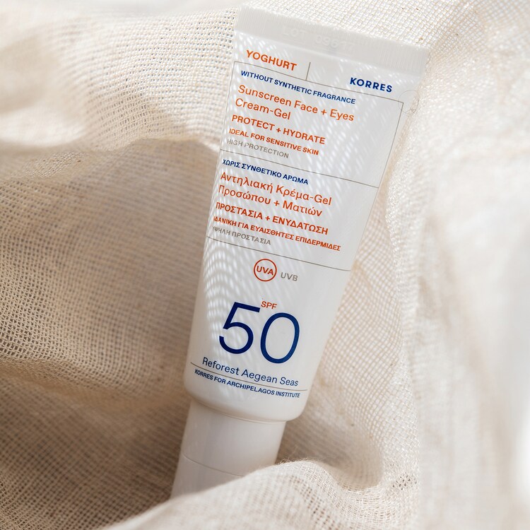 YOGHURT Krem - żel ochronny do twarzy i okolic oczu SPF50