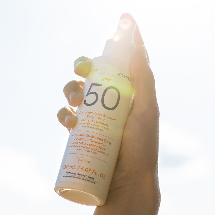 YOGHURT - Emulsja ochronna do ciała i twarzy SPF50