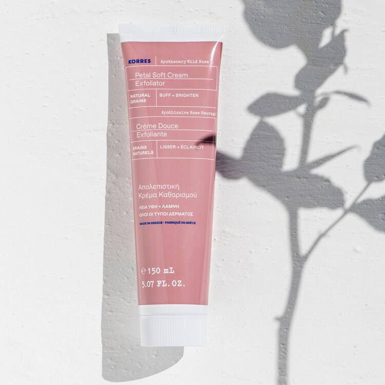 Apothecary Wild Rose - Delikatnie złuszczający krem do mycia twarzy