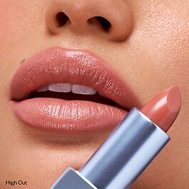 Weightless Lip Color - Besleyici Saten Bitişli Ruj