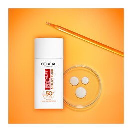 REVITALIFT CLINICAL VITAMIN C ΚΑΘΗΜΕΡΙΝΗ ΚΡΕΜΑ ΠΡΟΣΤΑΣΙΑΣ ΜΕ UV