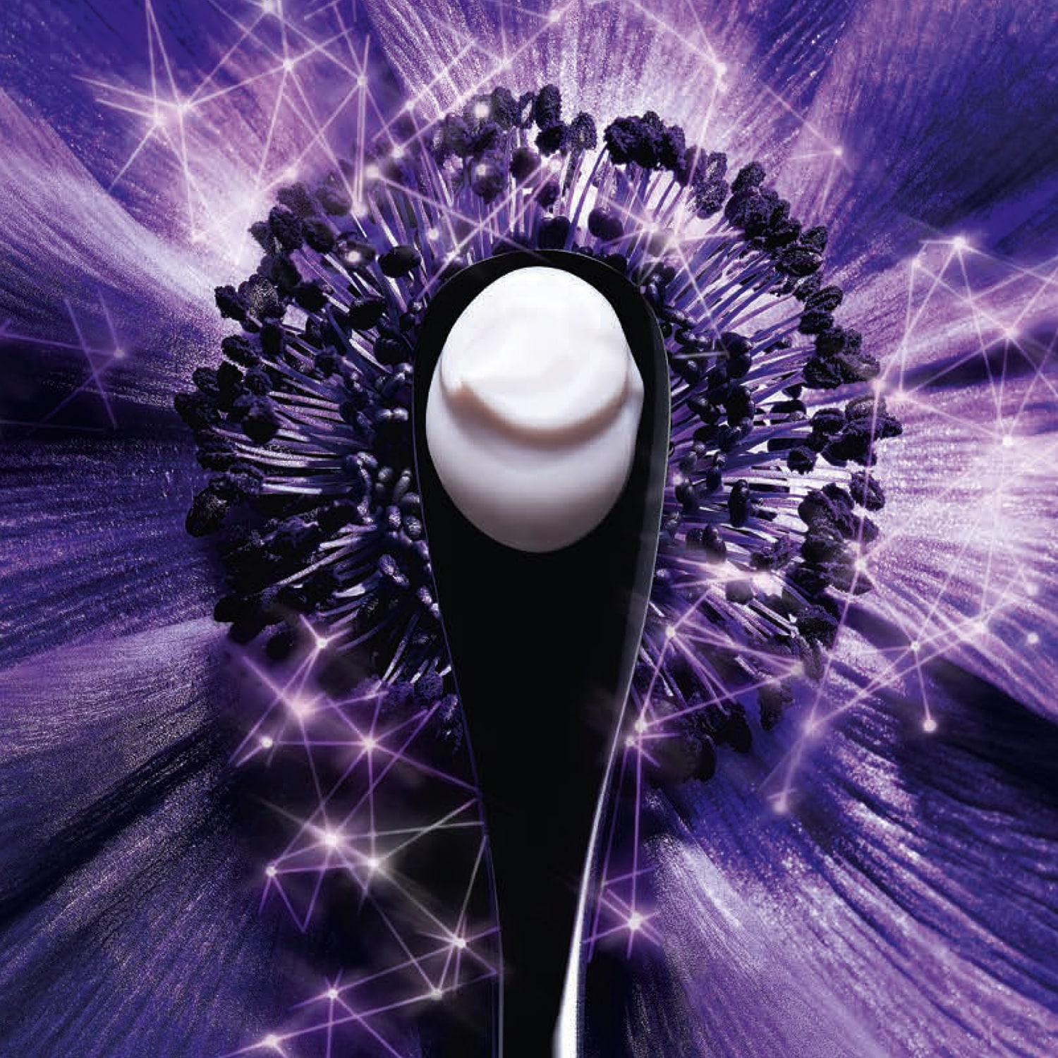 Renergie Nuit Multi-Lift - Crema de noapte regeneranta efect multi