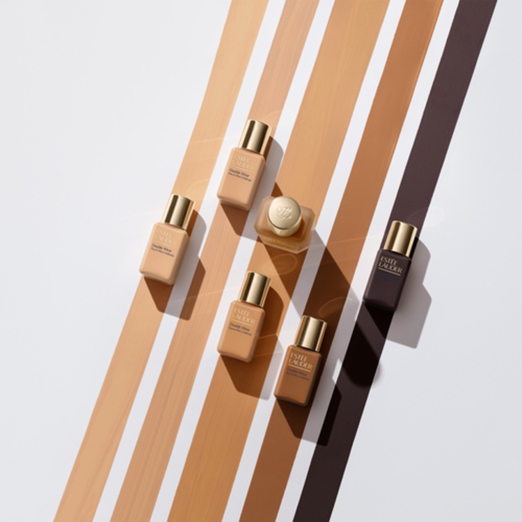 DOUBLE WEAR - Fond de Teint longue tenue intransférable SPF10