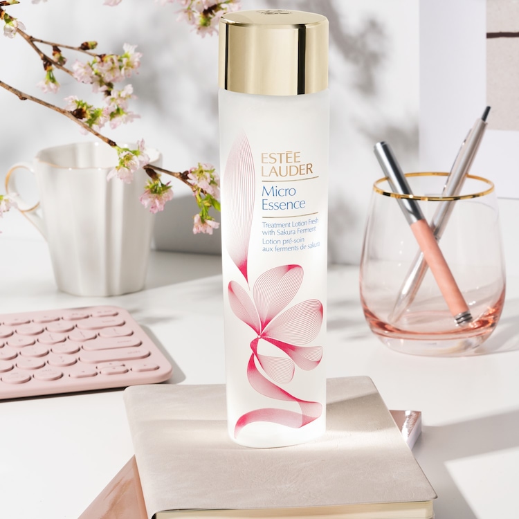 Micro Essence Treatment Lotion Fresh with Sakura-Ferment